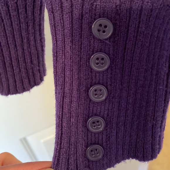 Women’s St John’s Bay sweater - Picture 3 of 3